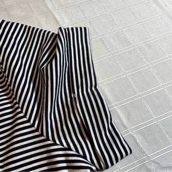 Lauren Ralph Lauren Navy and White Striped Shirt Dress Monogram Pocket Medium - Picture 4 of 7